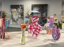 Kunstausstellung2025 Vasen aus Papier