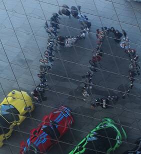 Gruppenfoto im Porsche-Museum in Stuttgart