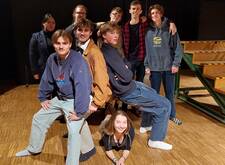 Die Theatergruppe des Literatur - und Theaterkurses, Klasse 12