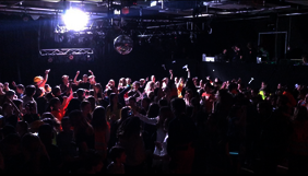Tanzende Schüler beim U-Fest