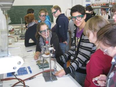 Chemiepraktikum2.jpg